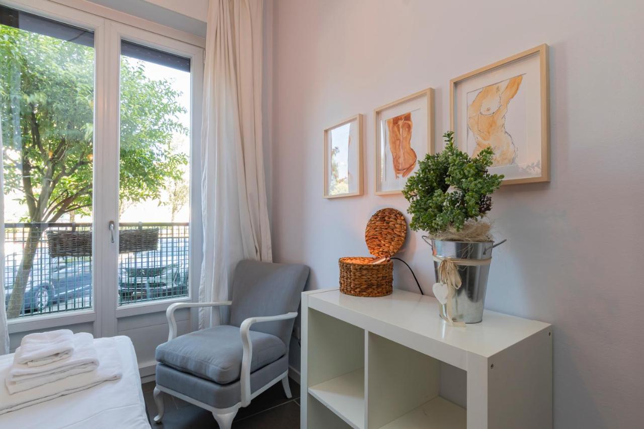 Apartment I Host - Medeghino Milan